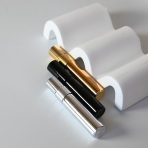 Rỗng 5ml <span class=keywords><strong>10ml</strong></span> UV vàng bạc đen Mỹ phẩm lọ thủy tinh ống chai nước hoa thủy tinh phun chai với nhôm Atomizer - Product Image 3