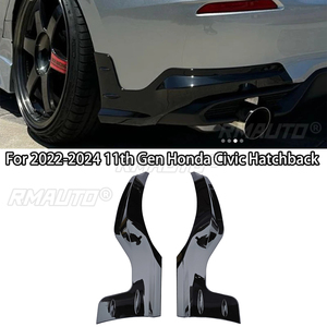 สเกิร์ตกันชนหลังสำหรับ Honda Civic Hatchback รุ่นที่ 11 ปี 2022-2024  แบบมีครีบข้าง ป้องกันรอยขีดข่วน สีดำเงา ลายคาร์บอนไฟเบอร์ - Product Image 1