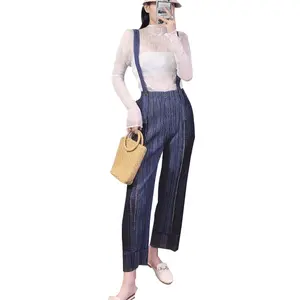 Primavera y verano Nueva tendencia de moda <span class=keywords><strong>Tirantes</strong></span> de mezclilla para mujer Pantalones casuales rectos delgados versátiles clásicos - Product Image 1