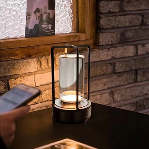 Tragbare LED-wiederauf ladbare batterie betriebene Metall-Schreibtisch lampen für den Innen-und Außenbereich 3-Farben-Touch-stufenlose dimmbare schnur lose Tisch lampen - Product Image 2
