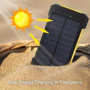 Banque d'alimentation solaire portable 10000 mAh avec panneau solaire, étanche, pour extérieur, certifiée ROHS, prix usine 2023 - Product Image 4
