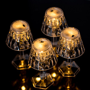 Velas en forma de lámpara Led para boda, candelabro de cristal con forma de lámpara de Diamante, para decoración del hogar, venta al por mayor - Product Image 1