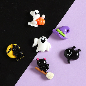Nouveaux charms en résine sur le thème d'Halloween : Citrouille, Fantôme, Chapeau <span class=keywords><strong>de</strong></span> sorcière, Château, Chat noir, pour chaussures, boîtes à chapeaux, sacs, épingles à cheveux, élastiques à cheveux, stylos - Product Image 3