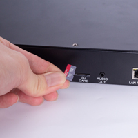 Controlador de Iluminación Inteligente PKnight CM002 de 4 Puertos DMX512, Grabador y Reproductor, Control por APP/Inalámbrico/Tarjeta TF/UDPRS485 TCP, 300W, para Eventos y Escenarios