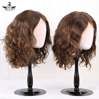 Perruque luxueuse en cheveux humains russes brun foncé non teints, avec base légère et respirante, effet naturel de la ligne des cheveux, et dessus en dentelle.