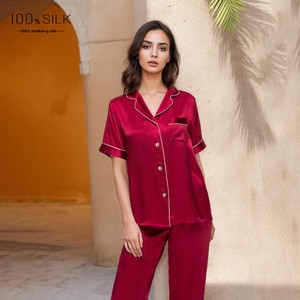 Pigiama da donna 100% seta di gelso, nuovo arrivo, in vera seta traspirante, lunghezza intera, personalizzabile con logo OEM, all'ingrosso per uso notturno e quotidiano - Product Image 2