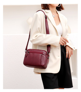 Bolso Mensajero Clásico de Diseñador para Damas, Bolsos de Mano de Cuero PU Suave con Cierre para Mujer, Fabricante de Lujo - Product Image 4