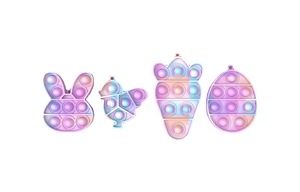 子供と大人のためのおもちゃのゴム製品ポップキーチェーンフィジェットスピナーのパックキーチェーン付き - Product Image 6