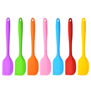 2 Ukuran Spatula Silikon Warna-Warni untuk Memasak dan Memanggang, Set Alat Tahan Panas Anti Lengket - Product Image 1