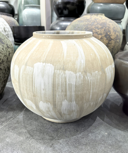 Haute qualité Beige Grand Pot Rond En Terre Cuite À La Main Rustique En Céramique Jardinière Décorative Grande Urne En Argile Texturée Vase De Sol En Argile - Product Image 2
