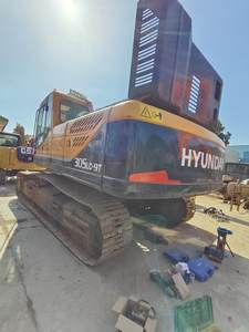 Excellente Offre : Excavatrice Hyundai 305LC-9T d'occasion, 95% neuve, capacité de godet de 1,38 m, moteur de 30 tonnes, pompe PLC, boîte de vitesses, roulement. - Product Image 3