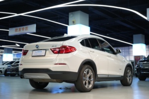<span class=keywords><strong>BMW</strong></span> <span class=keywords><strong>X4</strong></span> M Competition SUV 2014 Usata, Cambio Manuale, Sedili in Pelle, Opzioni Guida a Sinistra e a Destra - Product Image 3