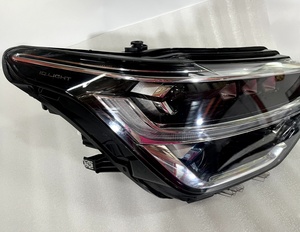 Sistema de Iluminación de Alta Calidad, Faros LED Aptos para Autos TAYRON - Product Image 3