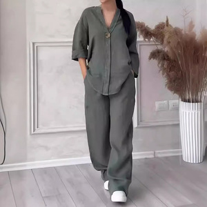 Produttore <span class=keywords><strong>di</strong></span> <span class=keywords><strong>Abbigliamento</strong></span> Femminile, Vendita all'Ingrosso, Nuovo Set Moda Autunno 2026 in Cotone e <span class=keywords><strong>Lino</strong></span>, Completo Pantaloni Larghi da <span class=keywords><strong>Donna</strong></span> 5XL - Product Image 1