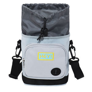 Bolsa de entrenamiento para mascotas personalizada de fábrica, impermeable, con cordón, bandolera, portátil, para exteriores, para guardar snacks para perros - Product Image 4