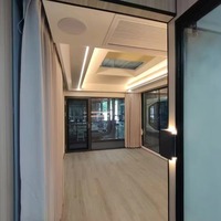 Salle capsule préfabriquée entièrement meublée Cabine Apple en acier Maison capsule extérieure avec système intelligent