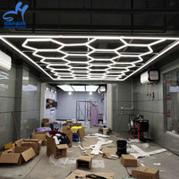 Plafonnier LED carré étanche blanc neutre pour garage, atelier, entrepôt – Service de conception personnalisée