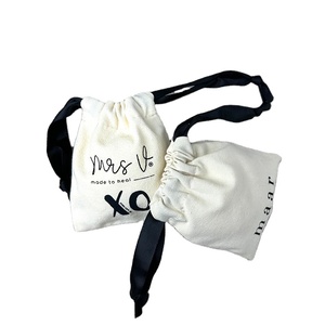 Pochette personnalisable en coton biologique avec cordon de serrage, écologique et recyclable, pour ranger les bagues et les boucles d'oreilles - Product Image 1