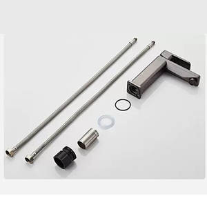 Nouveau <span class=keywords><strong>mitigeur</strong></span> chaud et froid en métal moderne robinet de <span class=keywords><strong>lavabo</strong></span> à levier unique robinet d'eau monté sur le pont robinet d'évier de salle de bain - Product Image 4