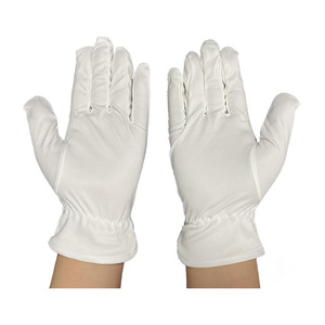 Gants de salle blanche en microfibre, non pelucheux, adaptés aux occasions formelles, aux expositions de bijoux et aux ateliers ; propres - Product Image 1