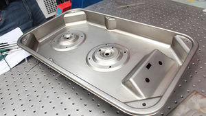 自動車用アルミ合金フレーム3Dロボットファイバーレーザー切断機3000w共同切削穴と切削ギャップ - Product Image 6