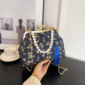 Chinese Style <b>Shell</b> Bag Red Pearl Handle Chain Shoulder Bag Fashionable Evening Bag - Product Image 4