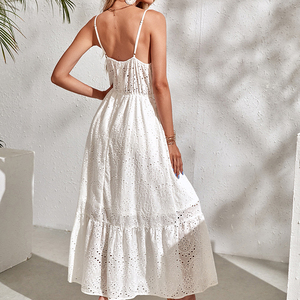 Produit à la mode élégant oeillet broderie à volants ourlet haute fente robe pour les femmes - Product Image 3