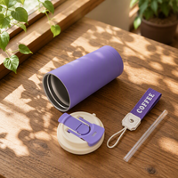 Mug isotherme en acier inoxydable à double paroi de 350 ml (12 oz) avec couvercle à clapet et sangle, impression de logo personnalisée