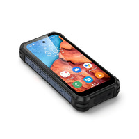Smartphone robuste Android UNIWA R4002 avec écran IPS de 3,88 pouces, étanche IP68, idéal pour le travail en extérieur