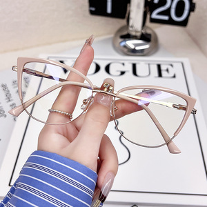 G90-372 New Round Frame Metal Anti-Blue Light <strong>Glasses</strong> Frame Men's <strong>Korean</strong> Version Fashion Students Can Wear Myopia <strong>Glasses</strong> - Product Image 4