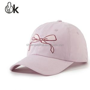 Casquettes de baseball ajustables en satin doublé pour camionneurs, avec boucles de ceinture métalliques et visière courte, vente en gros - Product Image 2