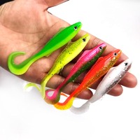 Leurre de pêche en plastique souple à queue incurvée 3D à double couleur en PVC Alpha 9,4 cm 4,1 g pour la pêche en eau salée en mer