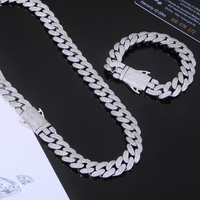 OUGEPHELI Collier de haute qualité en argent sterling 925 massif, chaîne croisée double rangée, plaqué platine, entièrement serti de diamants, avec fermoir carré