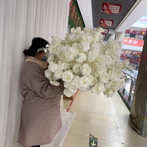 Centrotavola DKB di Lusso con Sfera di Fiori Bianchi, Decorazione per Matrimoni, Rose Artificiali e Fiori di Gypsophila, Decorazione per Feste - Product Image 2