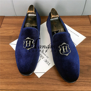 Chaussures LeFou – Chaussures décontractées en daim brodé pour hommes, respirantes et tendance, idéales pour les coiffeurs, chaussures paresseuses à enfiler - Product Image 6