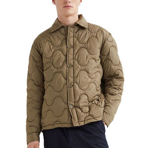 Veste matelassée unisexe à logo personnalisé, finition brillante, noir brillant, manteau à bulles classique, veste d'hiver chaude à capuche, vêtements décontractés, fabrication OEM - Product Image 1