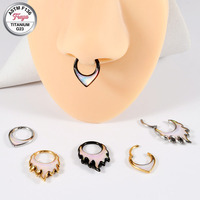 Anneaux de nez Freya Designer en acier inoxydable 316L pour femmes, plaqués or, forme flamme, pour septum, créoles segmentées, boucles d'oreilles tendance