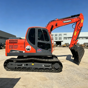 Excavatrice sur chenilles hydraulique fiable DX140LC 9C de 14 tonnes, machine de construction puissante pour les travaux miniers, routiers et d'infrastructure - Product Image 2