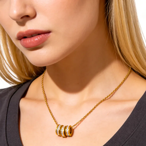 สร้อยคอสแตนเลส 304 ชุบสุญญากาศ 18k ประดับเพชรสามวง ดีไซน์เอวเล็ก ปราศจากสารก่อภูมิแพ้ พร้อมสายเคเบิล - Product Image 2