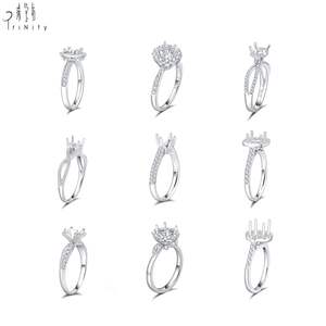 Bague de mariage pour femme en or blanc massif 18 carats, design élégant haut de gamme, semi-monture, halo de diamants naturels. - Product Image 6