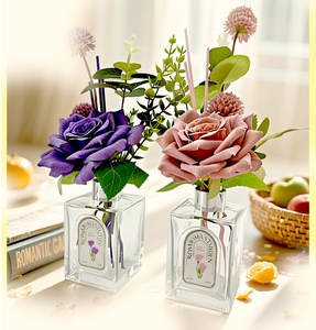 Diffuseur de parfum d'ambiance de luxe en verre avec bâtonnets, parfum personnalisé, longue durée, écologique, fait main, sans alcool, en gros, grand format - Product Image 1