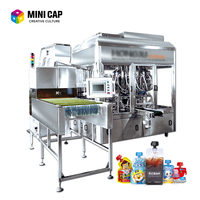 Machine d'emballage liquide entièrement automatique pour sachets à bec verseur, avec remplissage volumétrique et bouchage à vis