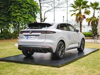 Voiture d'occasion haut de gamme modèle 2021 Changan UNI-K, SUV de luxe, véhicule conduite à gauche, phares LED, toit ouvrant panoramique