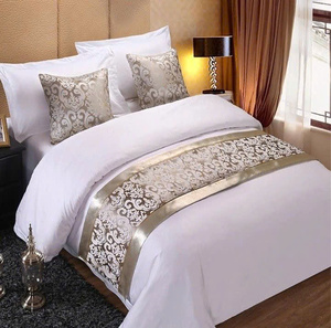 Solución de Ropa de Cama para Hoteles Comerciales, Juego de Ropa de Cama 100% Algodón, Diseño Personalizado con Cierre de Velcro - Product Image 3