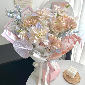 D398 Lujoso Ramo de Rosas Eternas en Forma Redonda Estilo Corbatín, Regalo para Cumpleaños, Boda, Día de la Madre, Ramo de Rosas Secas Reales Preservadas - Product Image 4