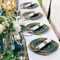 Ensemble de vaisselle en plastique vert et or sans BPA pour 50 invités, comprenant 100 assiettes jetables, 150 couverts, 50 gobelets et 50 serviettes