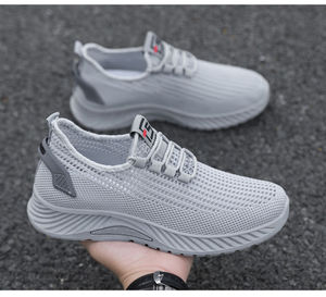 Nouvelles chaussures de marche pour femmes, respirantes, légères, à enfiler, avec empeigne en mesh, antidérapantes, à semelle souple, résistantes à l'usure - Product Image 6