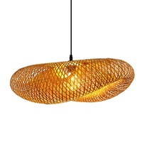 Lampe suspendue en bambou tressé artisanal moderne, design d'inspiration asiatique, pour restaurant, hôtel, luminaire en rotin, lustre en bambou LED
