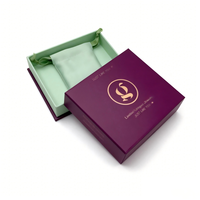 Boîte cadeau magnétique violette personnalisée avec logo estampé à chaud, impression numérique, emballage avec pochette en soie