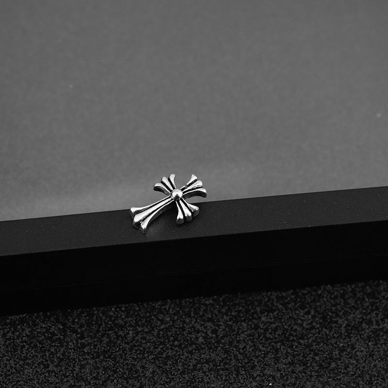 E003-S3 (One earring)